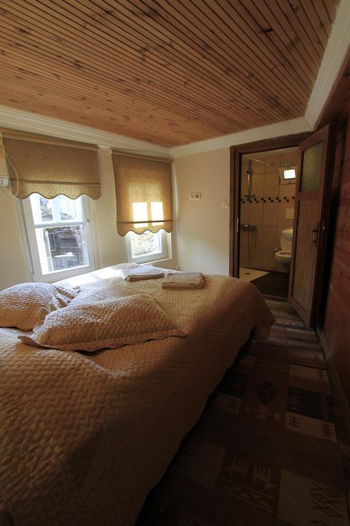Coskun House Apartment Istanbul Room photo